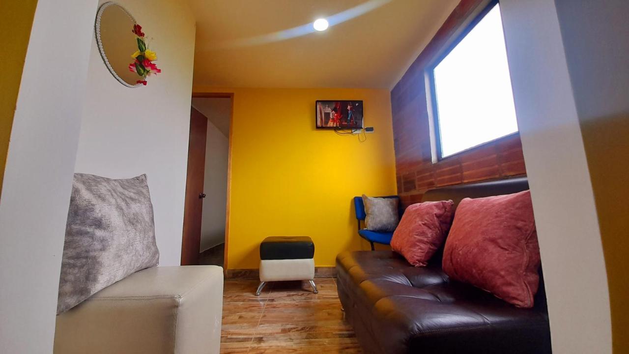 Hospedaje Maria Valentina Тота Экстерьер фото